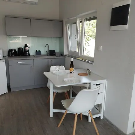 Topart Apartment *